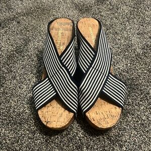 Montego Bay Club White and Blue Sandals Slip-On